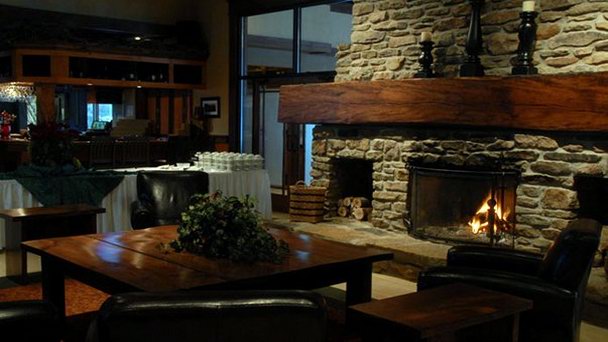 Ресторан Kingswood в Нью-Брансуике